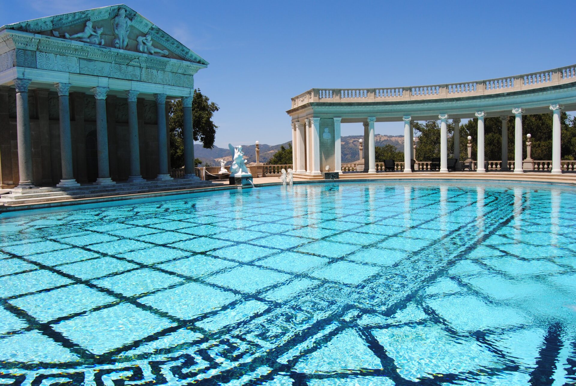 Piscine du Hearst Castle